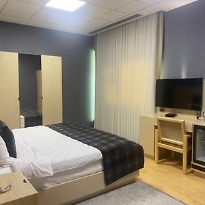 Uitgebreide Kamer met een King Size Bed